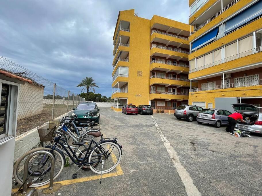 Nice Apartment Near The Sea Torrevieja Dış mekan fotoğraf